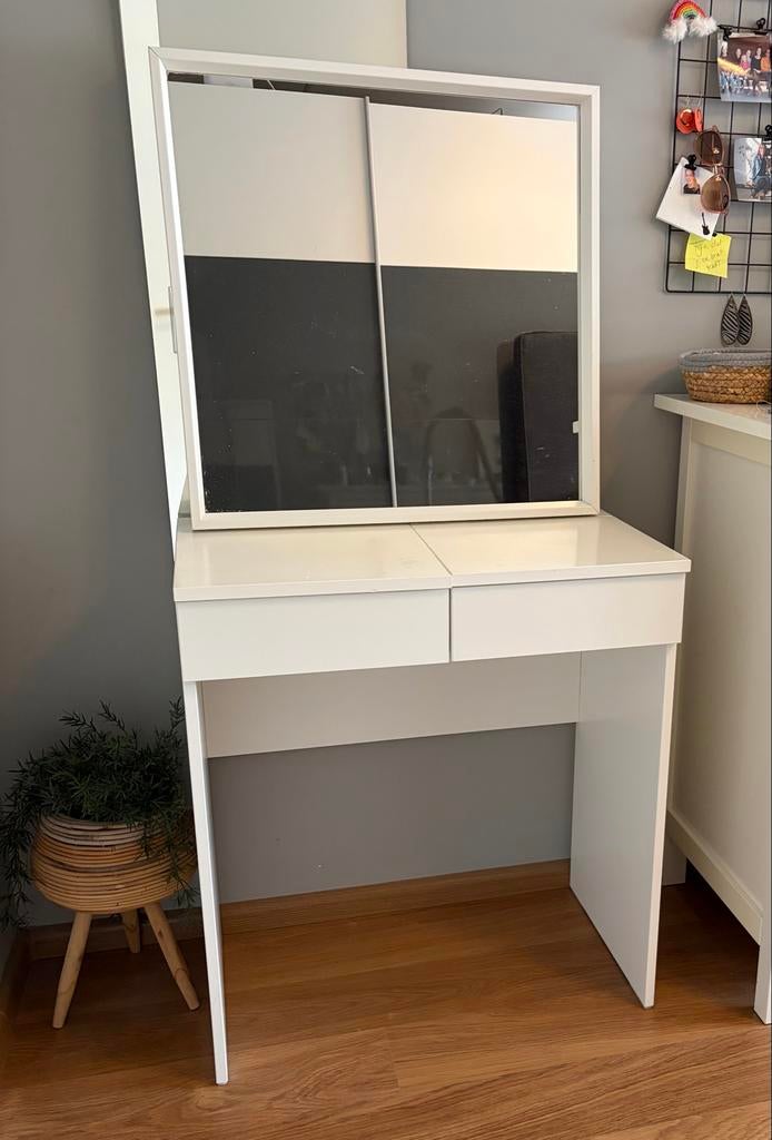 IKEA Brimnes kaptafel met spiegel, Huis en Inrichting, Tafels | Kaptafels, Ophalen, Gebruikt, 50 tot 100 cm, Minder dan 100 cm