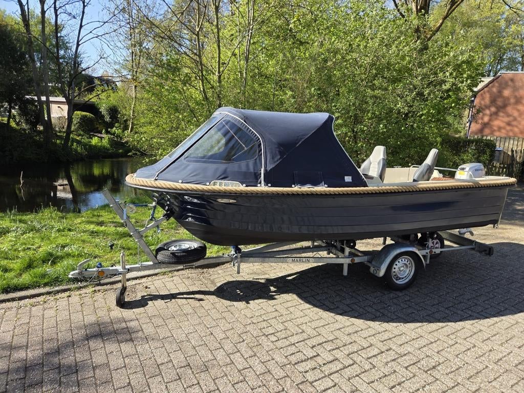 Prachtige Marfish sloep inclusief trailer en alle toebehoren, Watersport en Boten, Sloepen, Ophalen, 10 tot 30 pk, Zo goed als nieuw