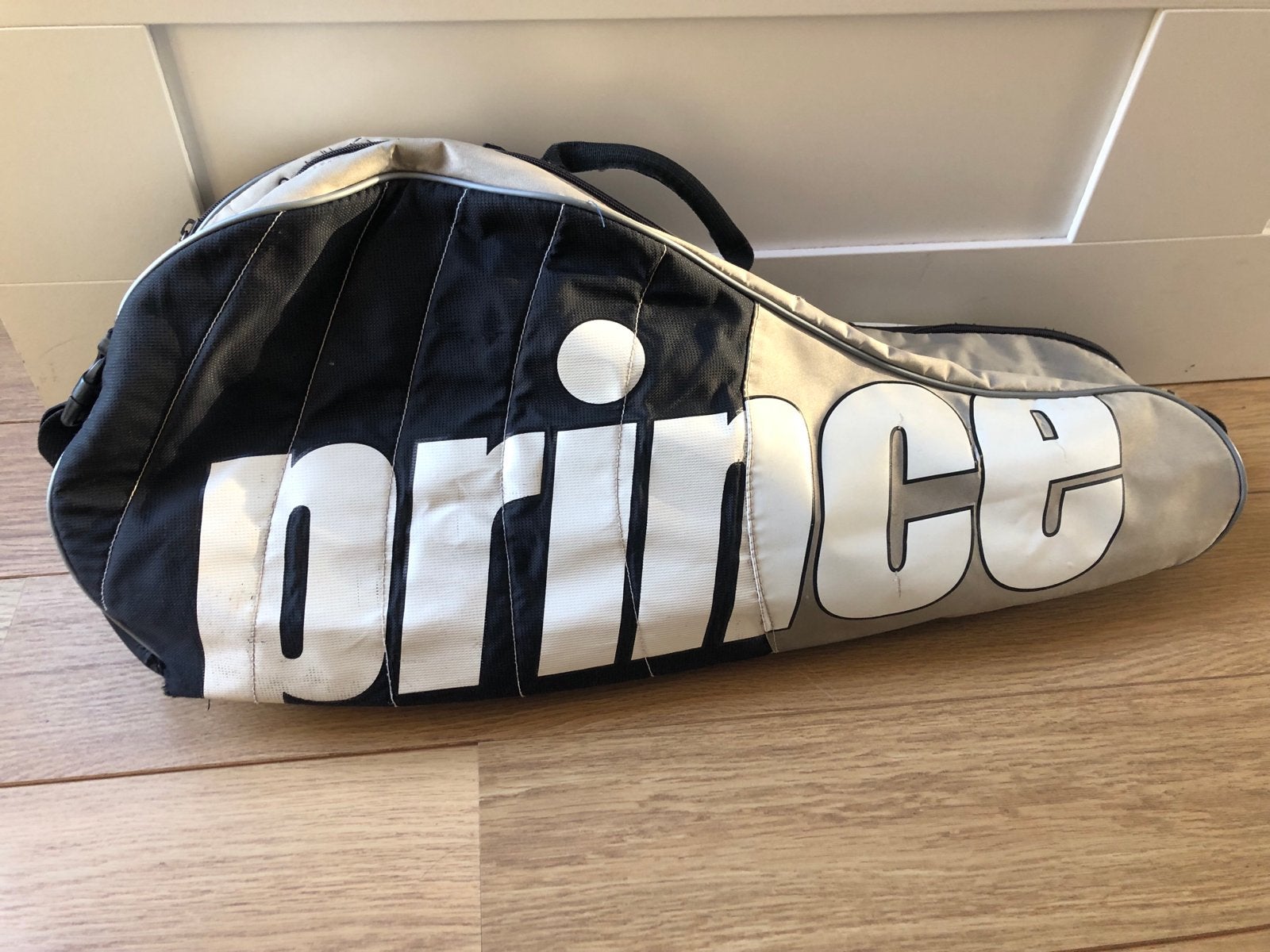Prince Tennistas - Zwart/Grijs, Sport en Fitness, Ophalen, Gebruikt, Tas, Prince