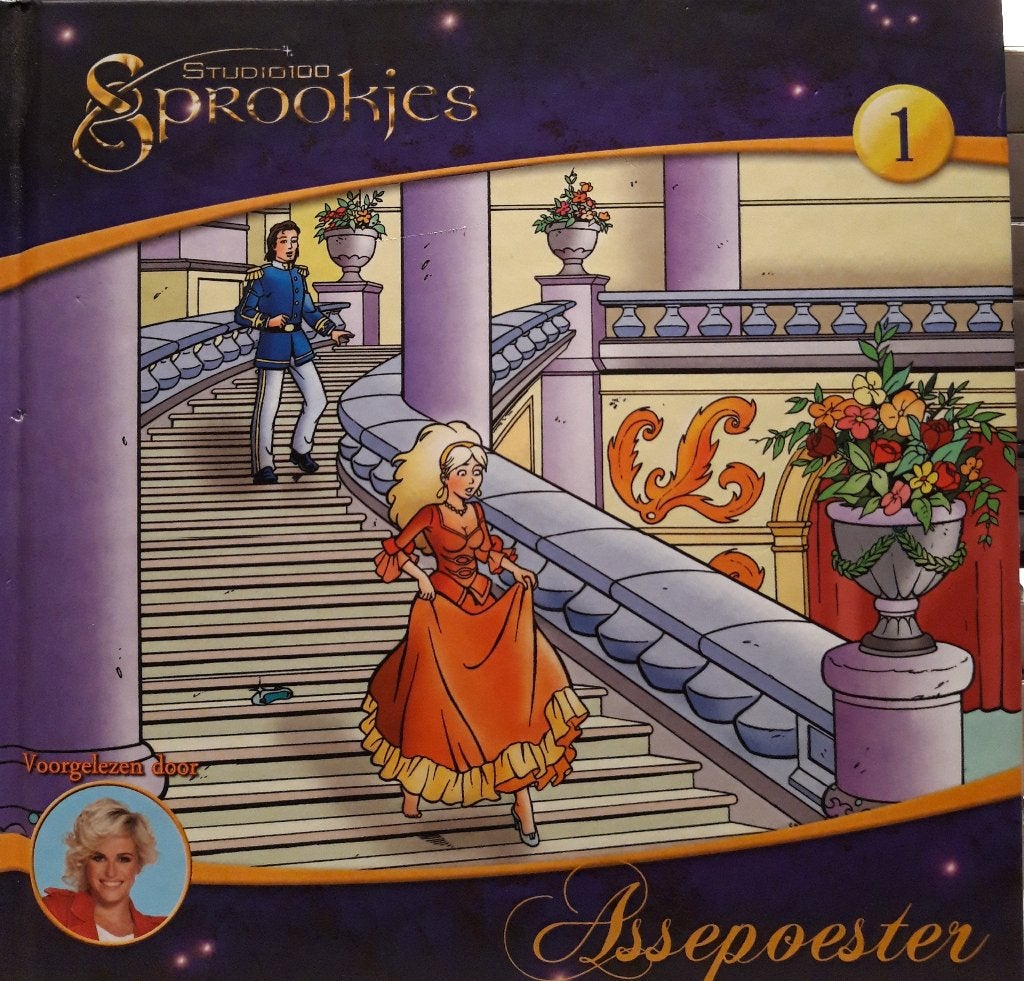 Assepoester Sprookjes Studio 100 Luisterboek 1 BOEK MET CD, Boeken, Luisterboeken, Studio 100, Kind, Cd, Ophalen of Verzenden