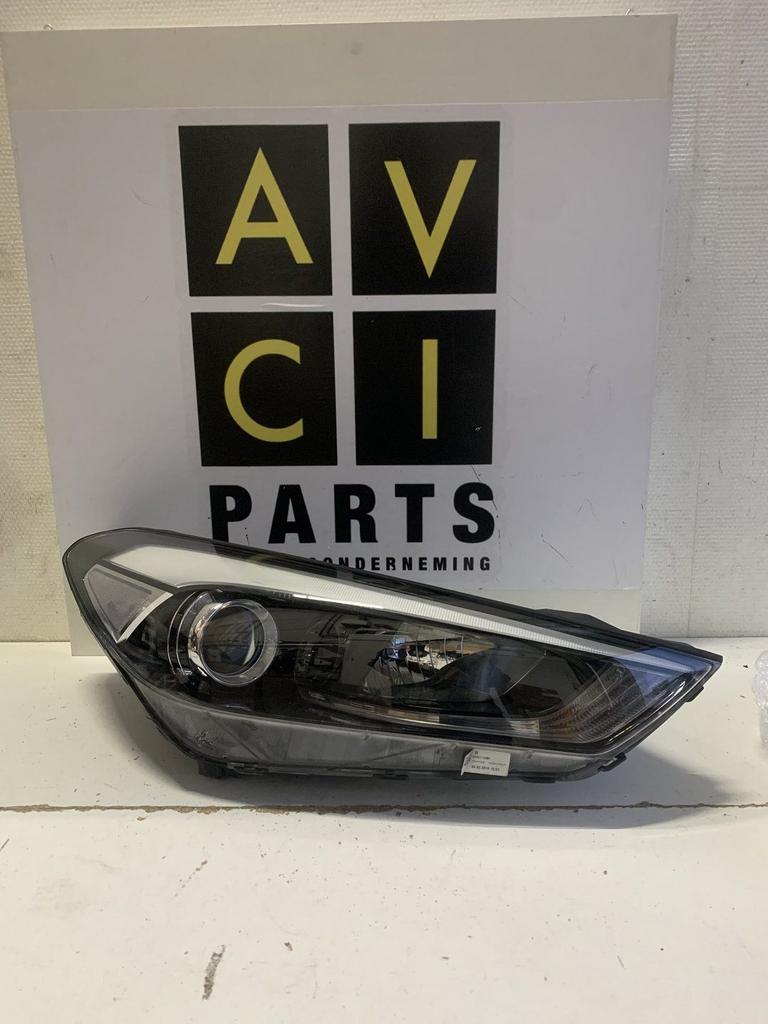 Koplamp Hyundai Tucson III rechts 92102-D7000, Gebruikt, -, -, Ophalen of Verzenden
