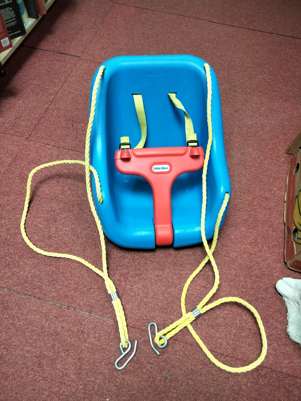 Little Tikes veilige schommel met riempjes, Kinderen en Baby's, Speelgoed | Buiten | Speeltoestellen, Ophalen of Verzenden, Gebruikt