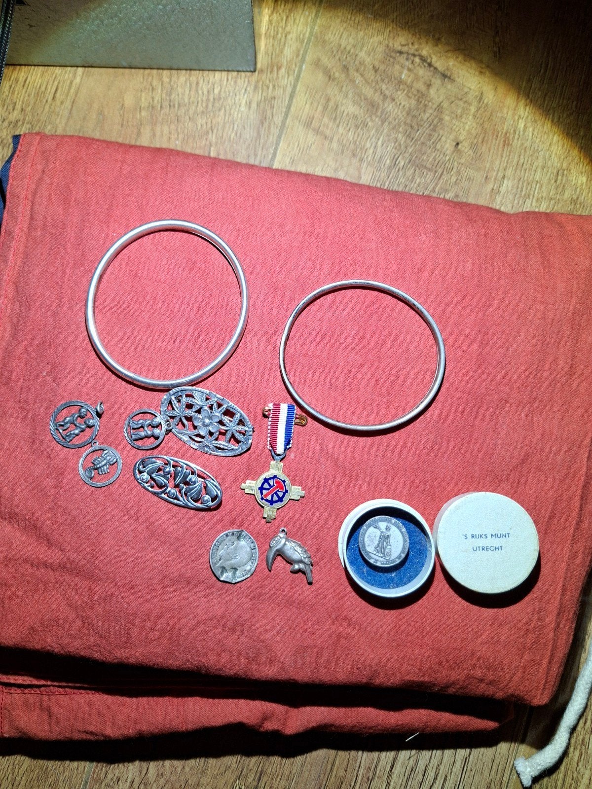 Lotje zilveren sieraden 38 gram, Ophalen of Verzenden, Zilver