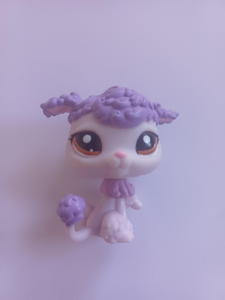 Littlest Pet Shop Paarse Poedel #1694 Hasbro LPS, Ophalen of Verzenden, Gebruikt