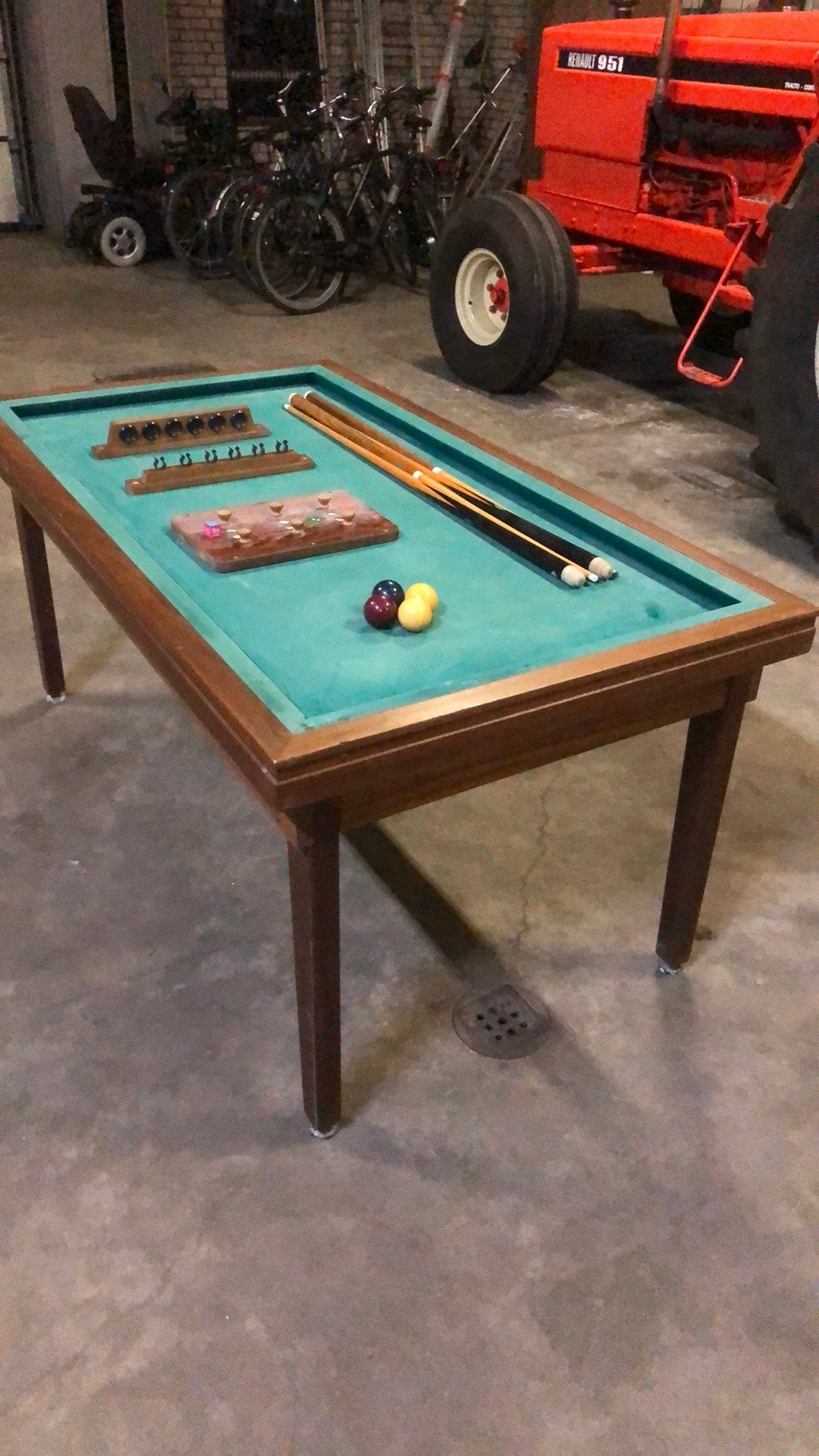 Biljarttafel met accessoires - Compleet en in goede staat, Sport en Fitness, Ophalen, Gebruikt, Biljarttafel