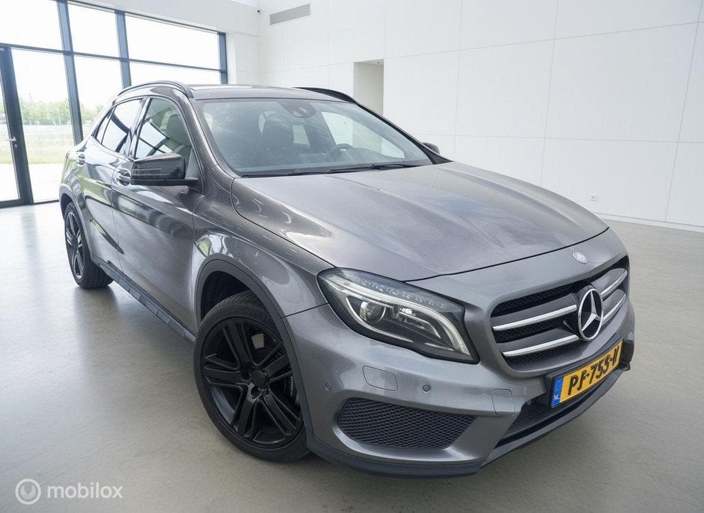 Mercedes GLA-klasse 220 CDI 4Matic AMG Camera|Pano|Xenon, Auto's, Mercedes-Benz, Automaat, Euro 6, 163 pk, Leder