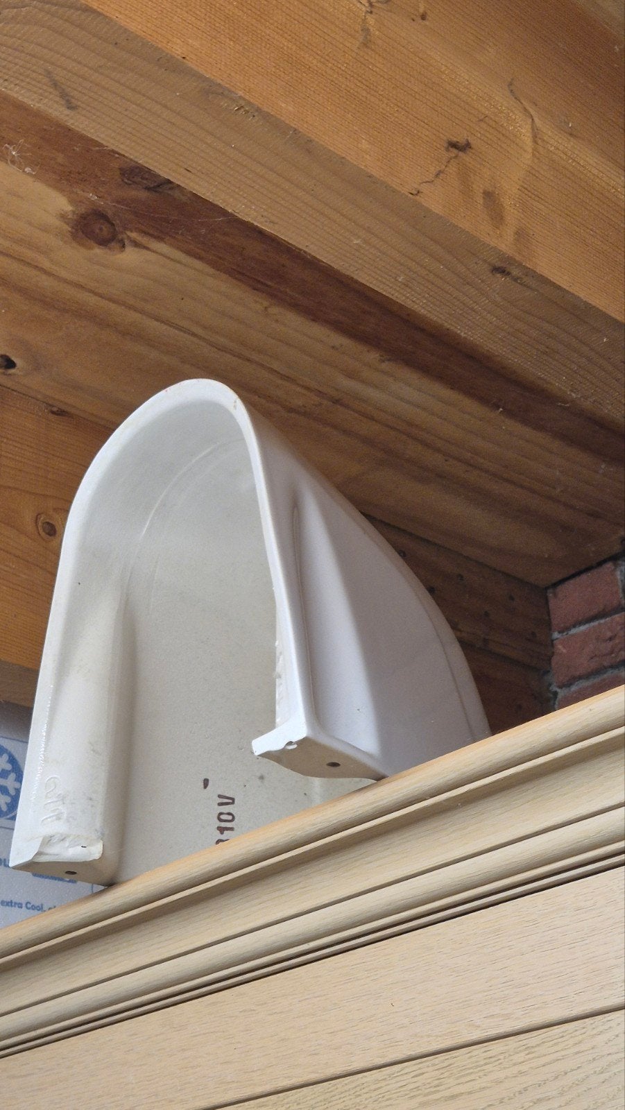 Ombouwbakken sanitair, Ophalen, Wastafel