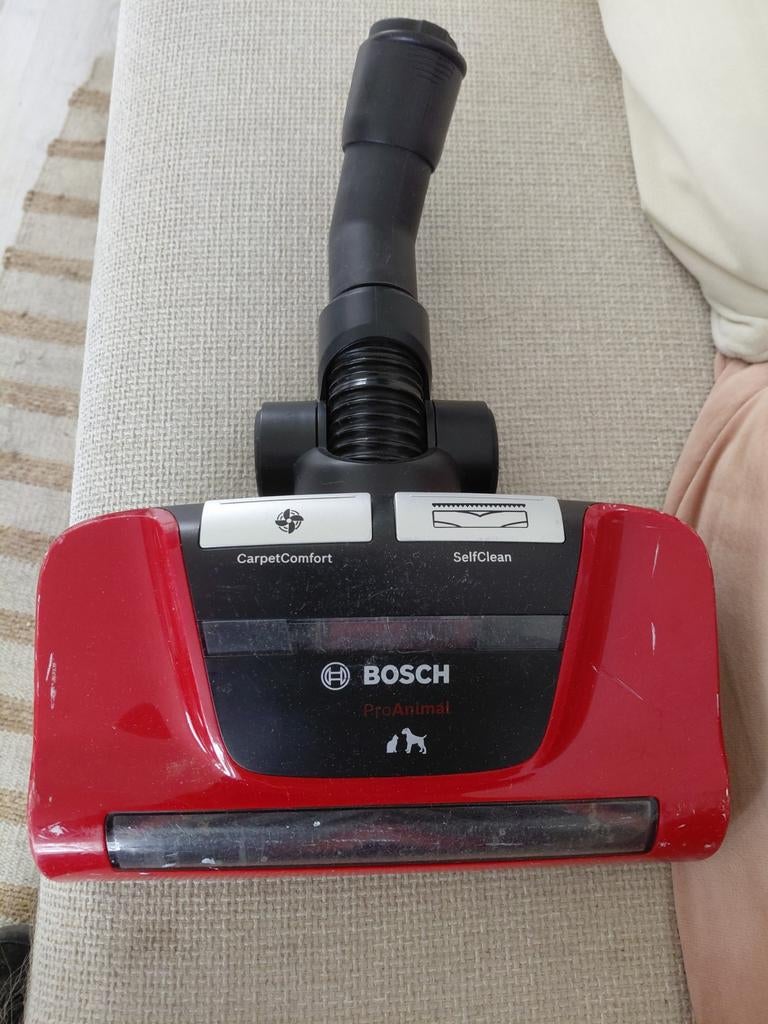 Speciale stofzuigelmond van bosch met roterende borstel, Ophalen, Gebruikt