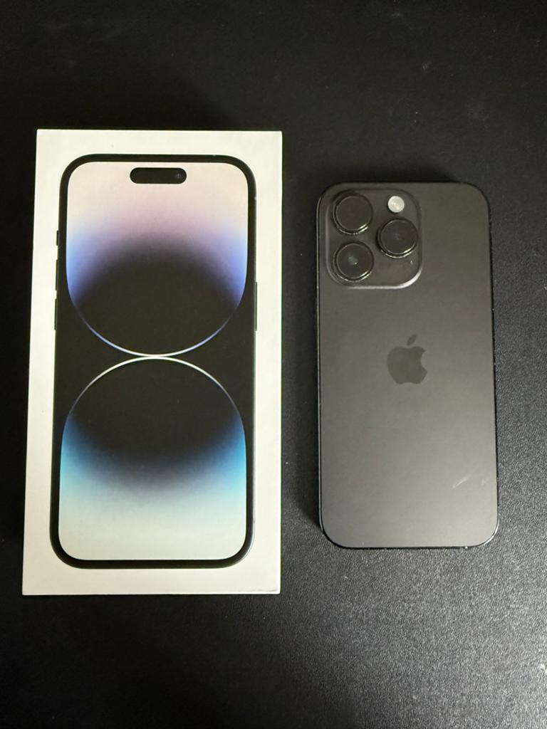 Iphone 14 pro zwart 128gb 86% zgan + hoesje, 86 %, Zwart, Ophalen of Verzenden, Zo goed als nieuw