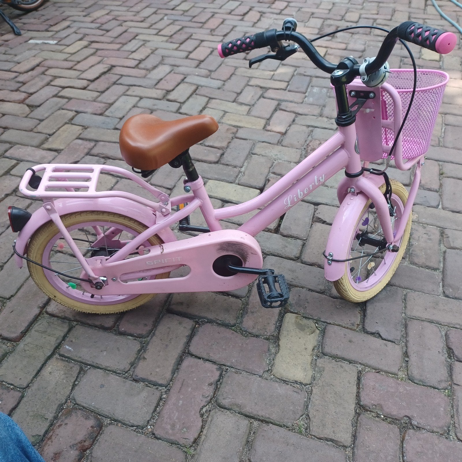 kinderfietsje, Ophalen of Verzenden, Zo goed als nieuw, 14 inch of minder
