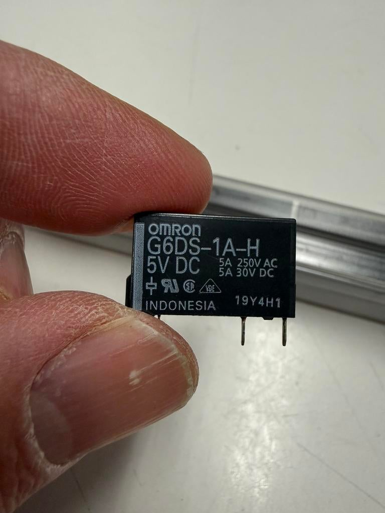50 stuks Omron relais G6DS-1A-H 5vdc, Hobby en Vrije tijd, Elektronica-componenten, Ophalen of Verzenden, Nieuw