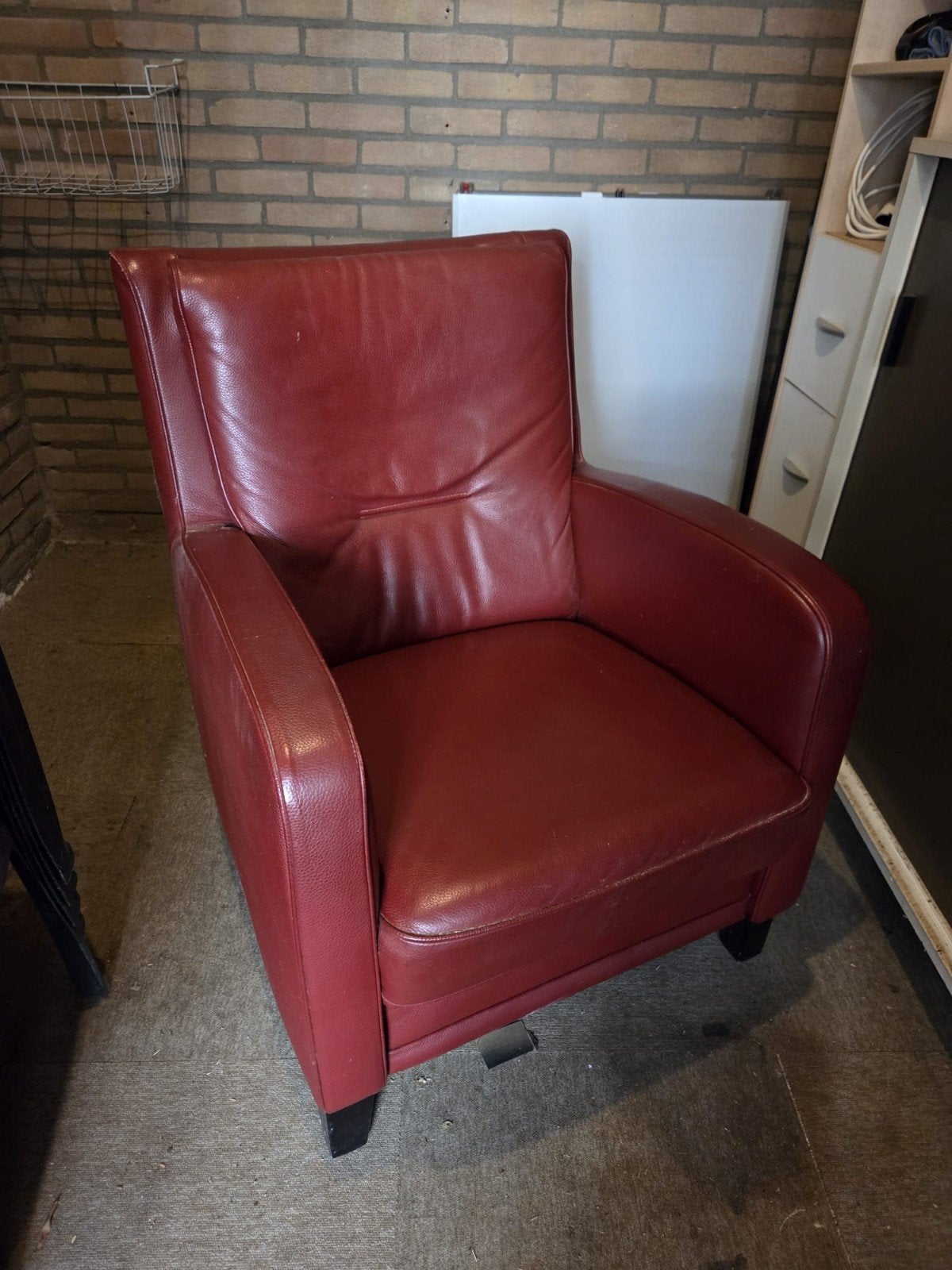 Fauteuil stoel | Bordeaux Rode Relax - Fauteuil Stoel, Ophalen of Verzenden, Gebruikt, Leer, 50 tot 75 cm