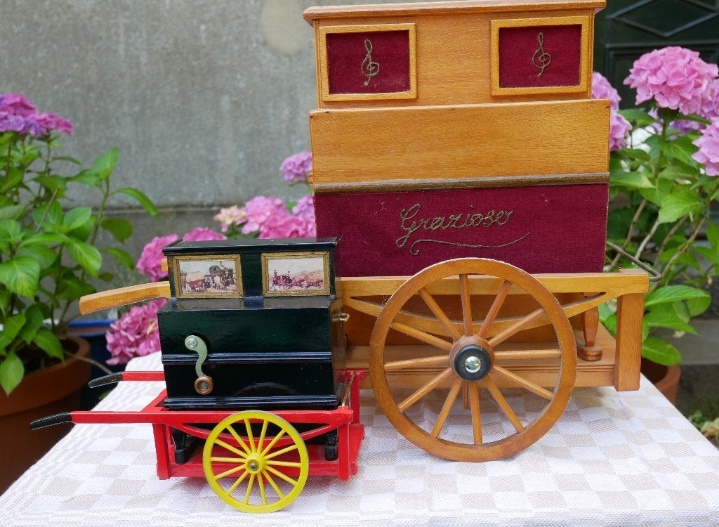 miniatuur piano met speeldoos 2x, Ophalen of Verzenden