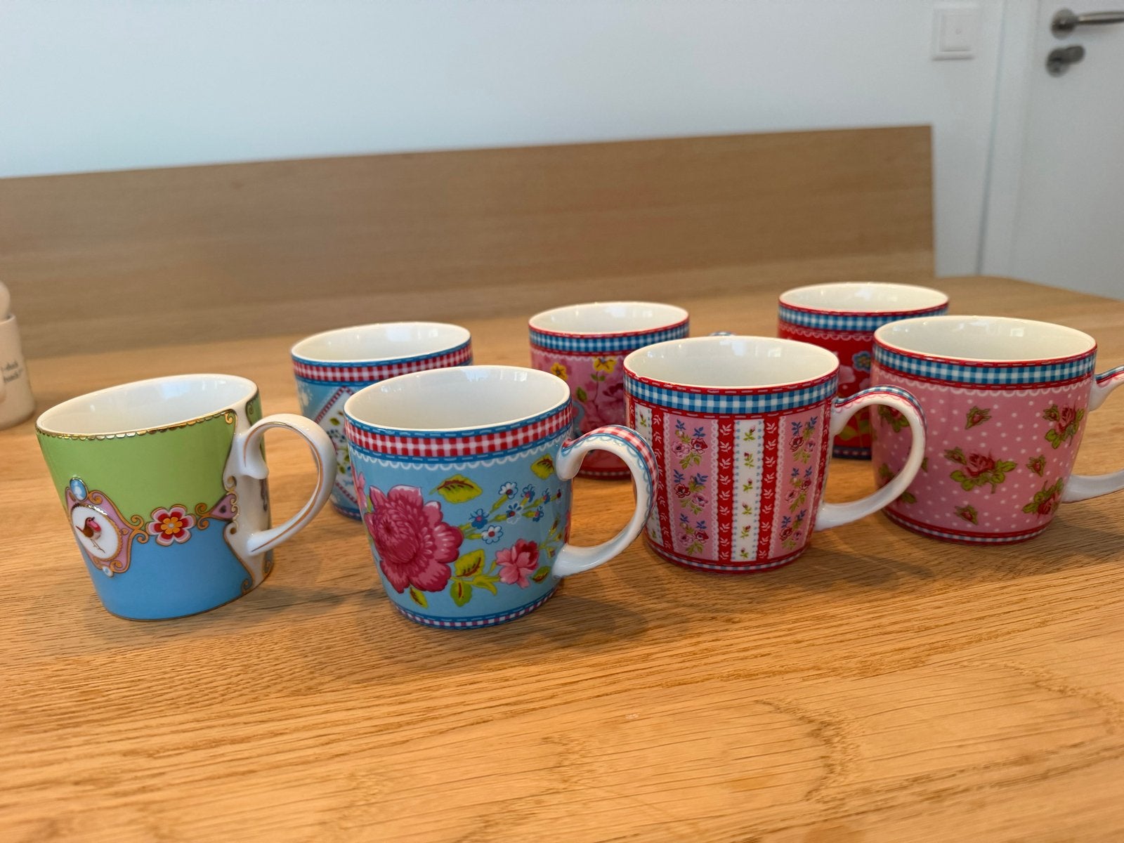 Pip Studio mokken met bloemenprint - 7 stuks, Gebruikt, Pip Studio, Overige stijlen, Porselein