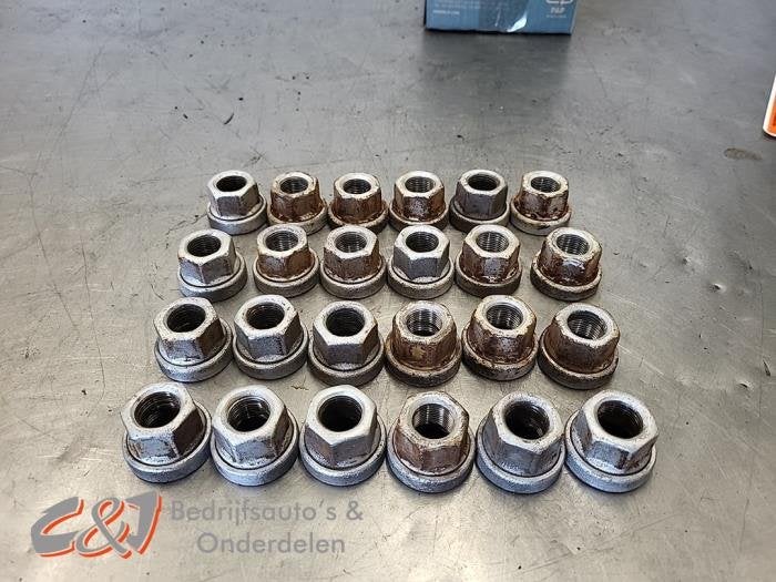 Wielmoer van een Iveco Daily, Gebruikt, -, Overige automerken, -