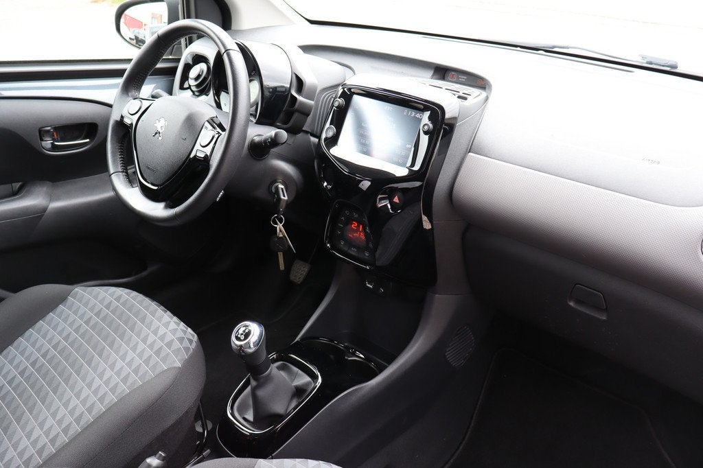 Peugeot 108 1.0 e-VTi Allure Nederlandse auto/Achteruitrijca, Auto's, Peugeot, Voorwielaandrijving, 12 maanden, Stof, Gebruikt