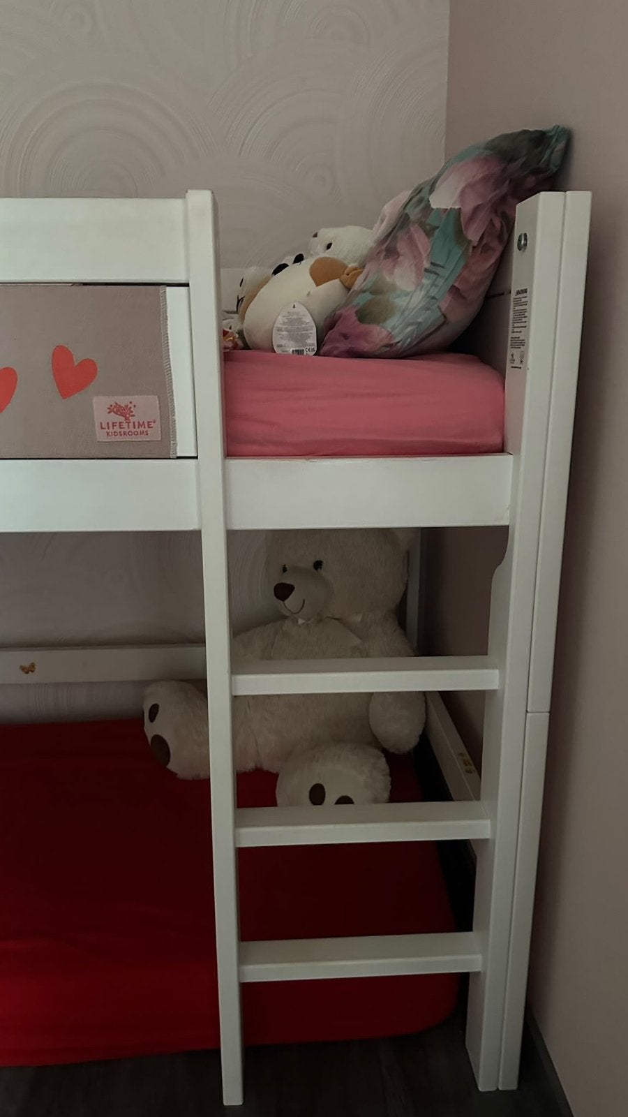 LIFETIME Kidsrooms stapelbed 90200 + 2 IKEA matrassen