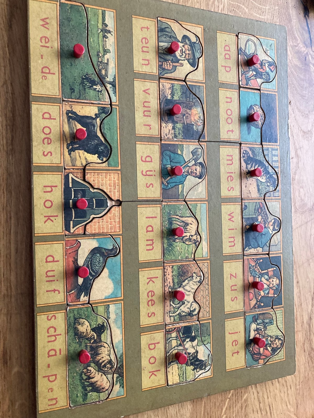 Vintage Houten Legpuzzel ' ~ Aap noot Mies, Antiek en Kunst, Ophalen of Verzenden