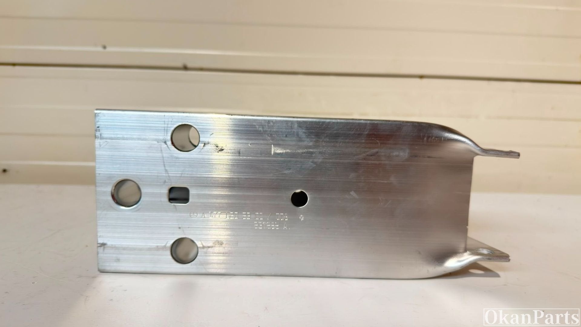 Mercedes A-klasse W177 voor bumperbalk steun a1776202300, Auto-onderdelen, Gebruikt, Mercedes-Benz AG, Voor, Mercedes-Benz