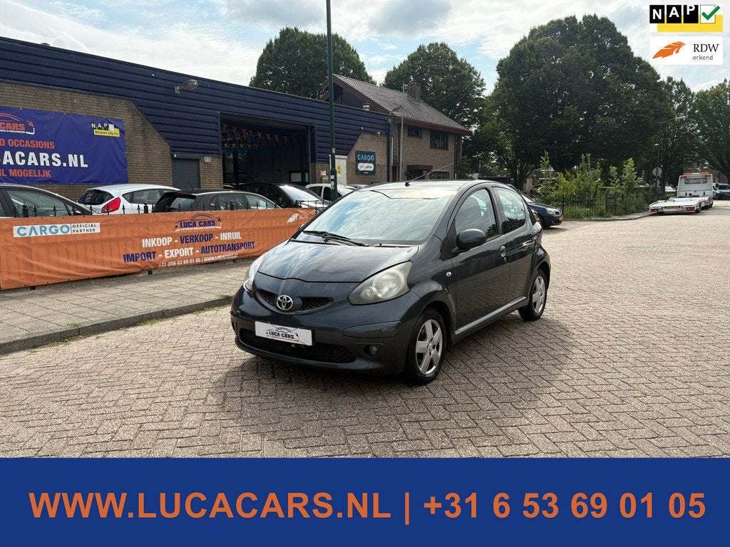 Toyota Aygo 1.0-12V Sport Airco NIEUWE APK!, Auto's, Toyota, Bedrijf, Te koop, Aygo, ABS, Airbags, Airconditioning, Centrale vergrendeling