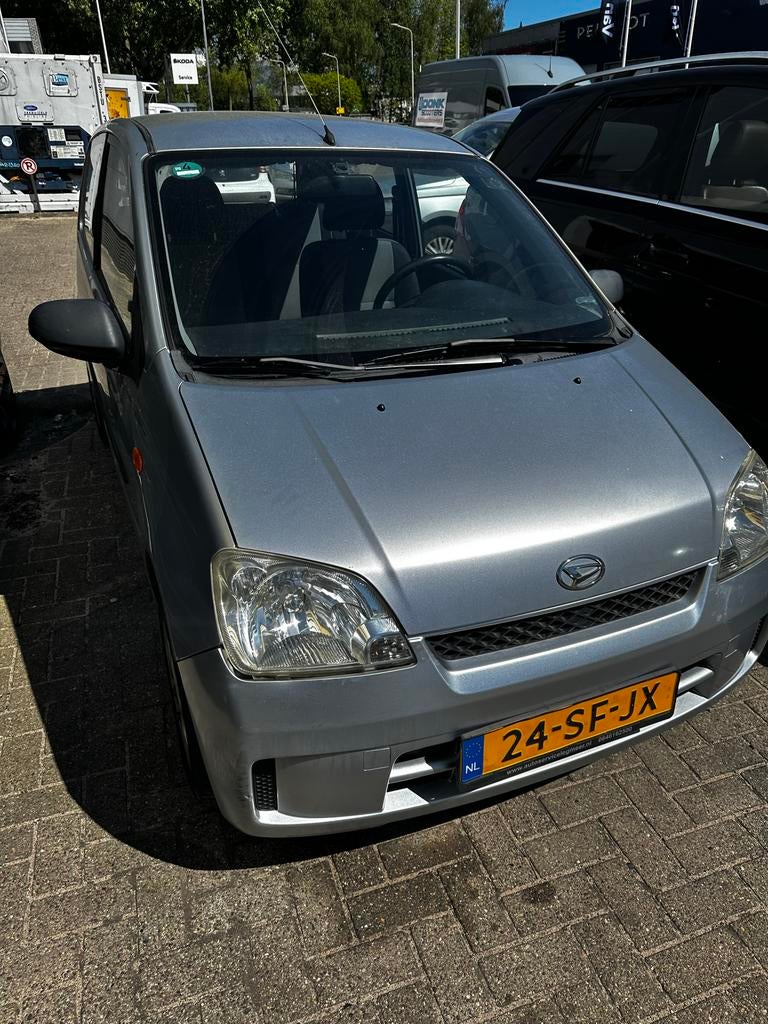 Daihatsu Cuore 1e Eigenaar 165k km NAP 1.0 2005 Grijs|, Electronic Stability Program (ESP), 600 kg, 18 €/maand, Cuore