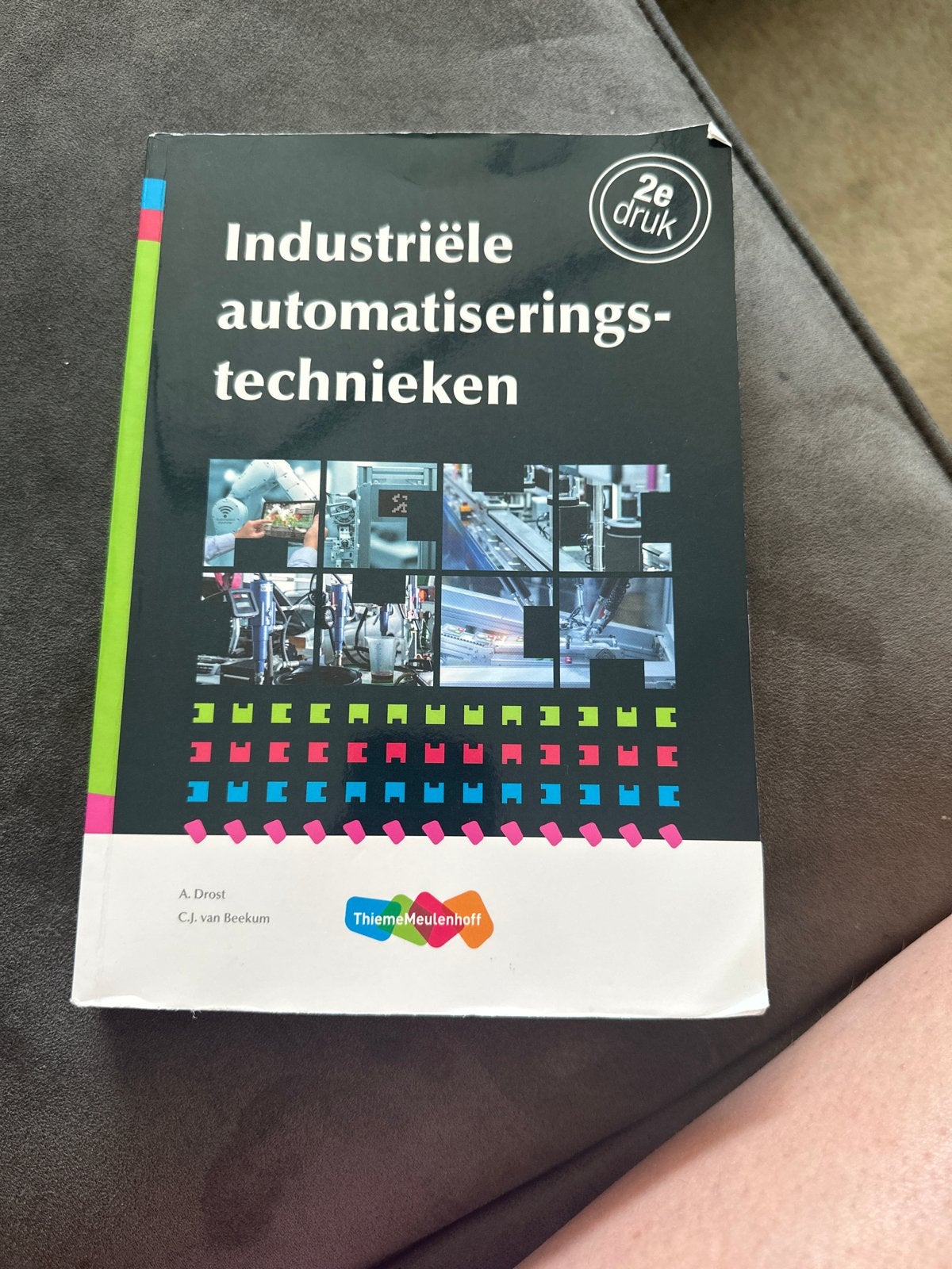 Industriële automatiseringstechnieken (2e druk), Ophalen of Verzenden, Zo goed als nieuw, Elektrotechniek