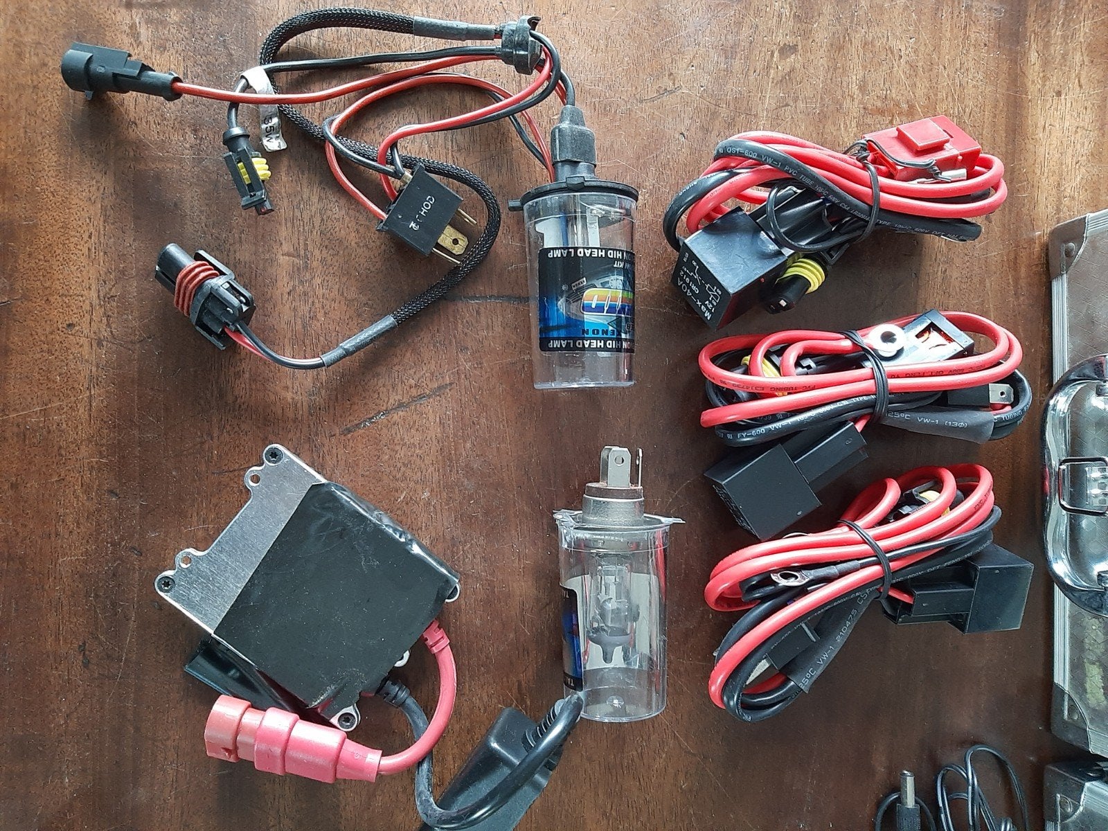 Diverse auto-onderdelen: HID lampen, kabels, klemmen, Ophalen of Verzenden, Gebruikt, Universele onderdelen
