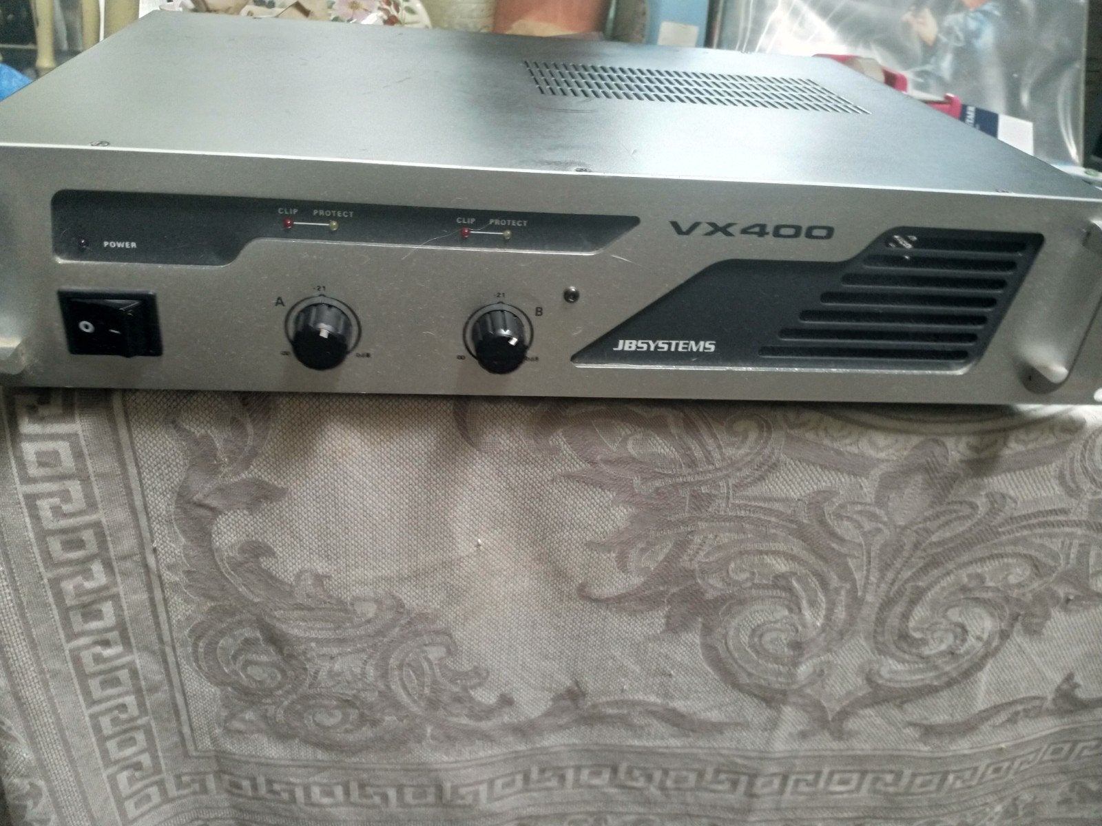 JB Systems VX400 Versterker - Krachtige Audio Oplossing, Audio, Tv en Foto, Overige merken, Gebruikt, Ophalen of Verzenden, 120 watt of meer