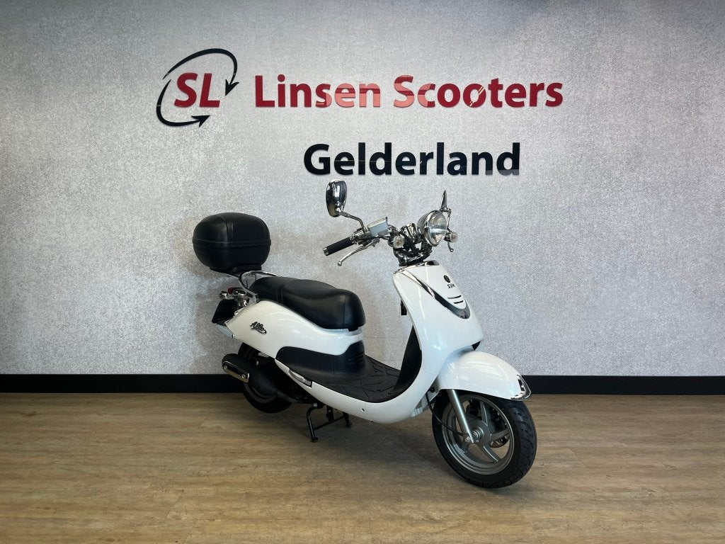 SYM Allo 125cc Wit 2014, Motoren, Scooter, Occasion, Particulier, 125 cc