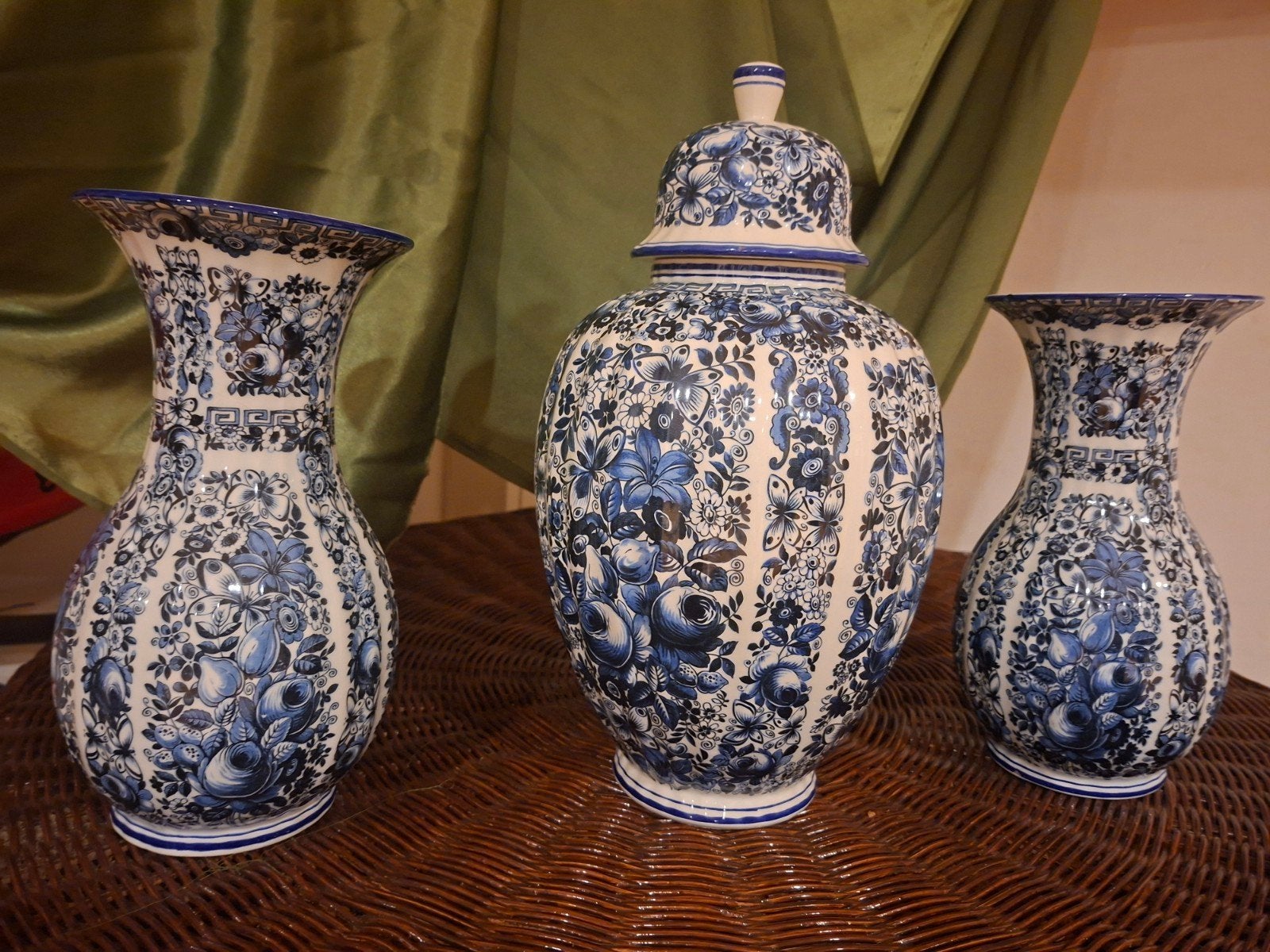 Prachtig Vintage Delfts Blauw Kaststel – Delfia Ceramiche, Ophalen