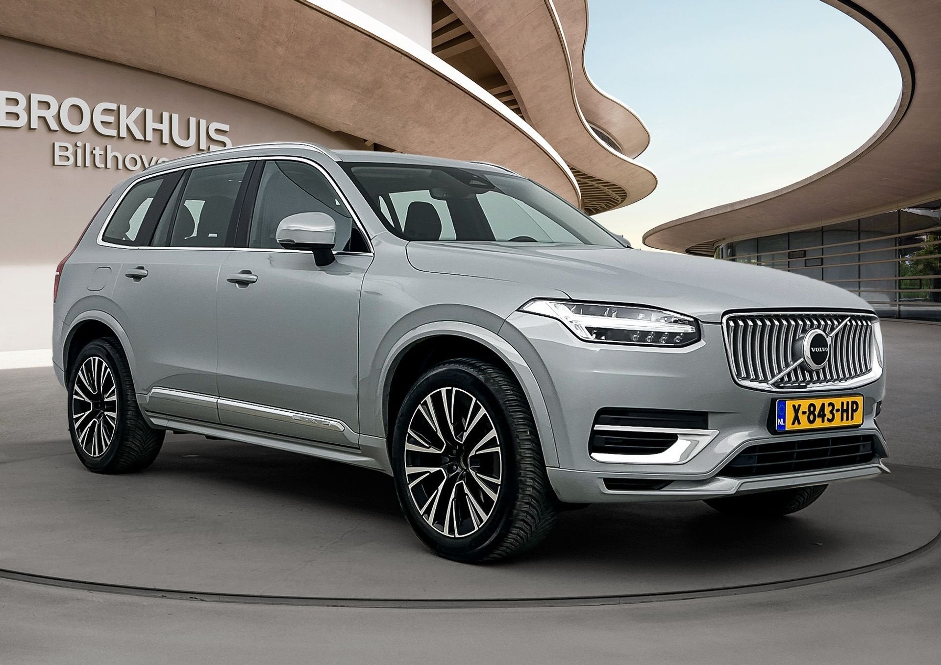 Volvo XC90 2.0 T8 Recharge AWD Core Bright, 12 maanden, Gebruikt, 4 cilinders, 7 stoelen