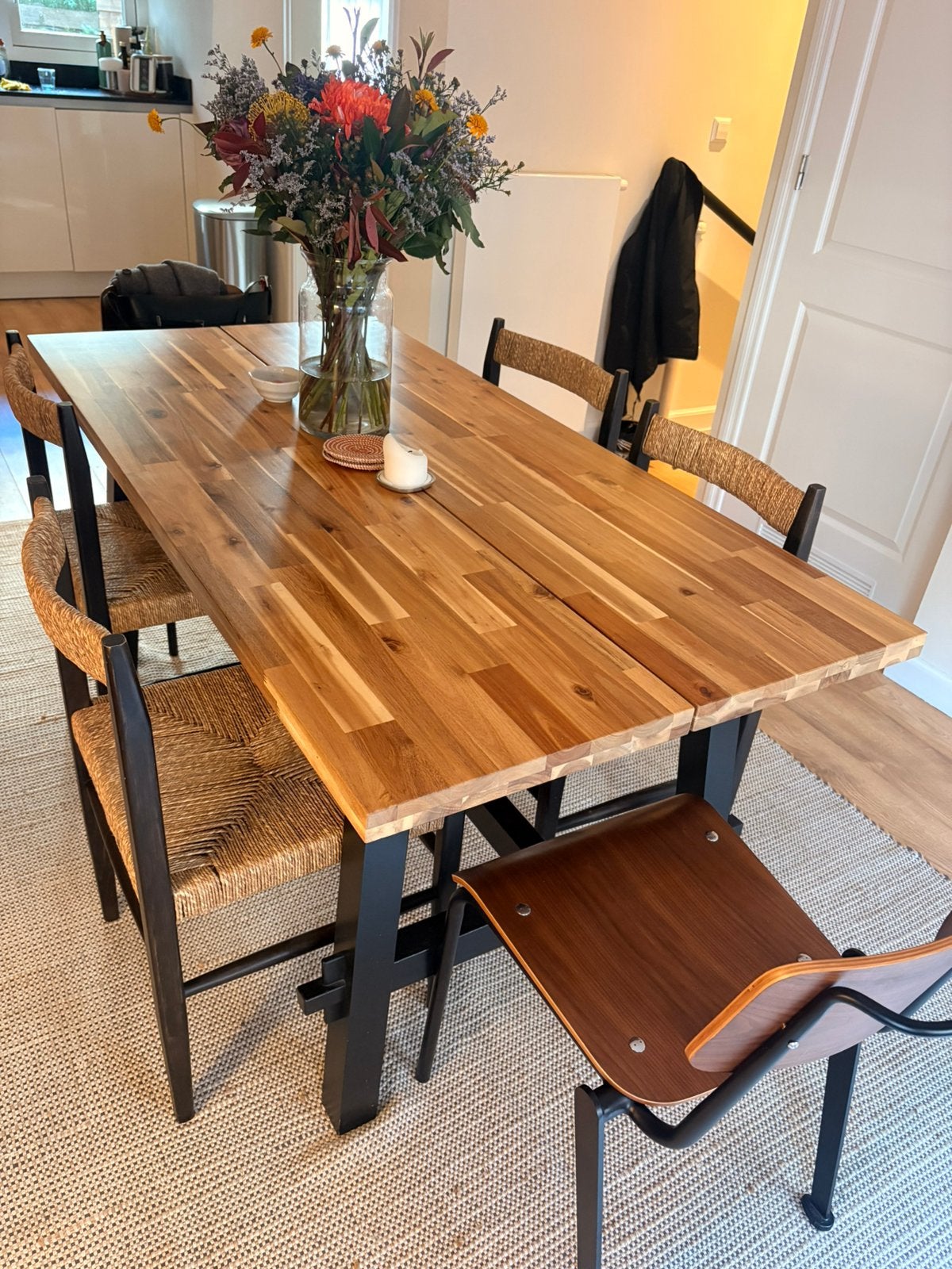 Ikea Skogsta Tafel, Ophalen, Gebruikt, 50 tot 100 cm, Vijf personen of meer