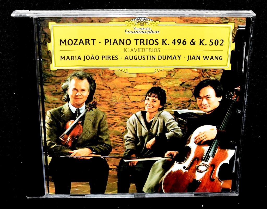 Mozart - Piano Trios K. 496 & K. 502 - Maria Joao Pires, Ophalen of Verzenden, Classicisme, Zo goed als nieuw, Overige typen