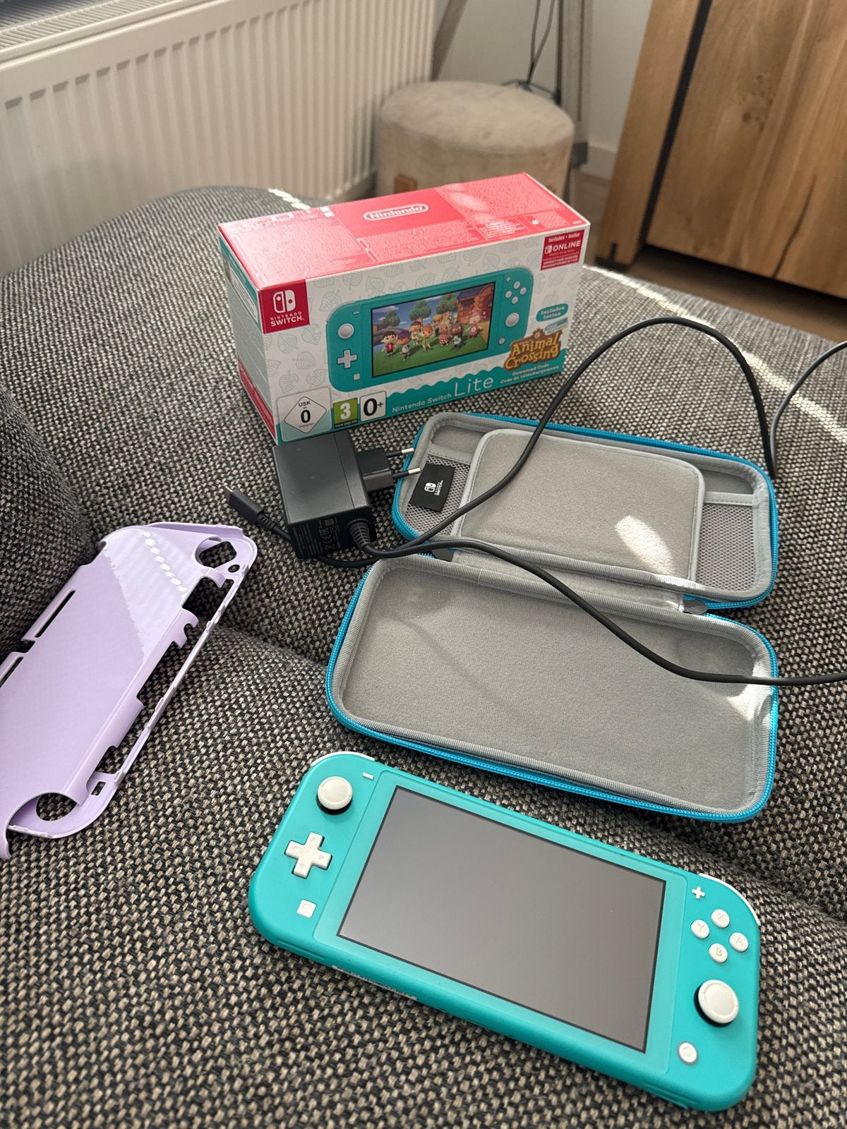 Nintendo Switch Lite Turquoise - Console zonder spel, Spelcomputers en Games, Ophalen of Verzenden, Turquoise, Zo goed als nieuw