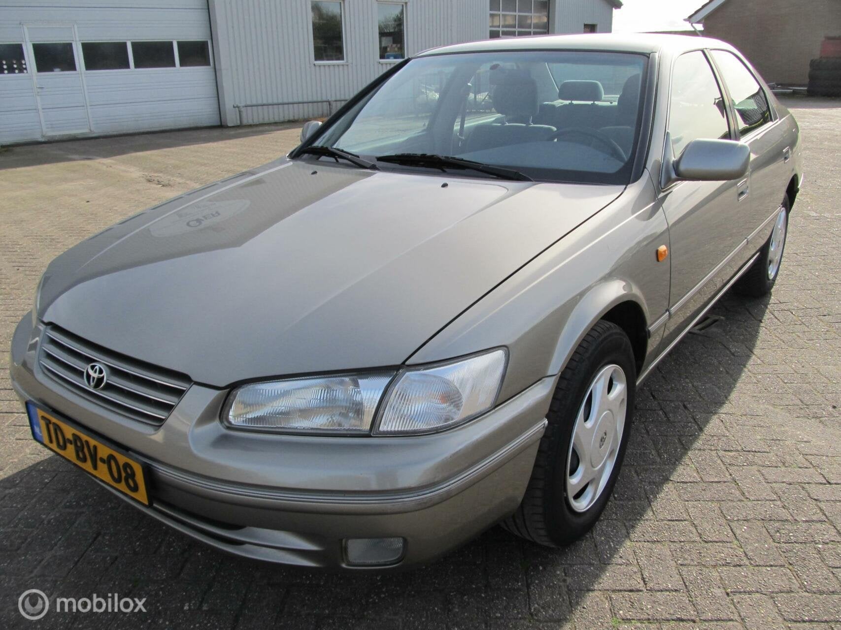 Camry 3.0 V6 131756 km , unieke auto, origineel NL met NAP, Auto's, Stof, Gebruikt, 1445 kg, Camry