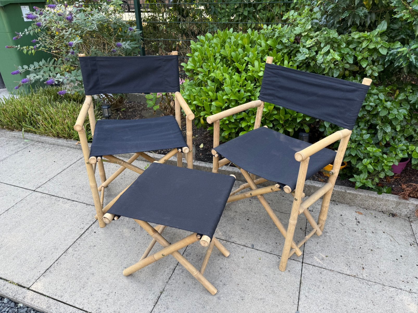 Directors chairs with foot stool, Ophalen, Zo goed als nieuw, Hout