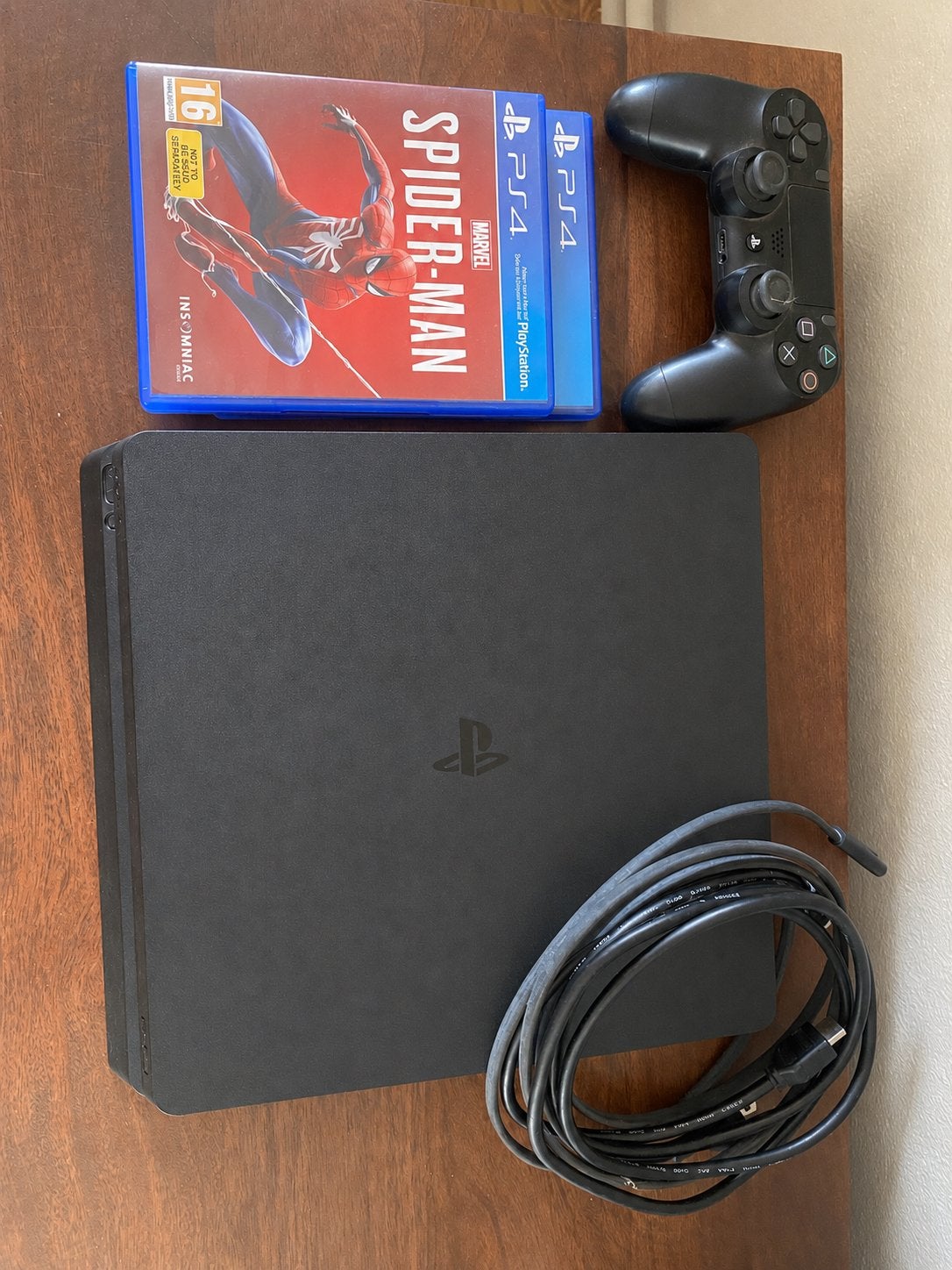 PlayStation 4 met controller, Spider-Man & GTA, Spelcomputers en Games, Ophalen of Verzenden, Met 1 controller, Slim, Gebruikt