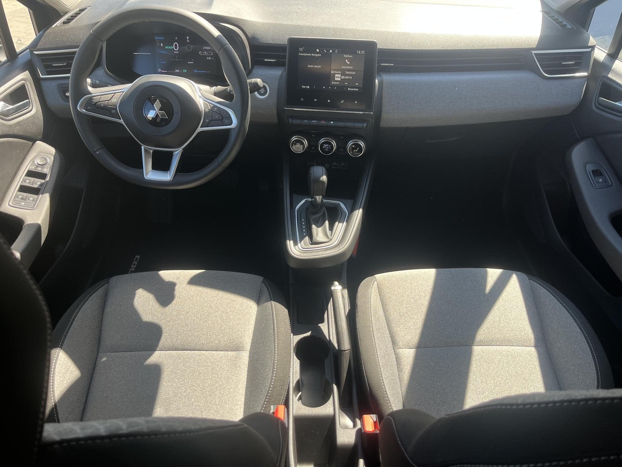 Mitsubishi Colt 1.6 HEV Intense / Apple Carplay&Android Auto, Stof, Gebruikt, Euro 6, Blauw