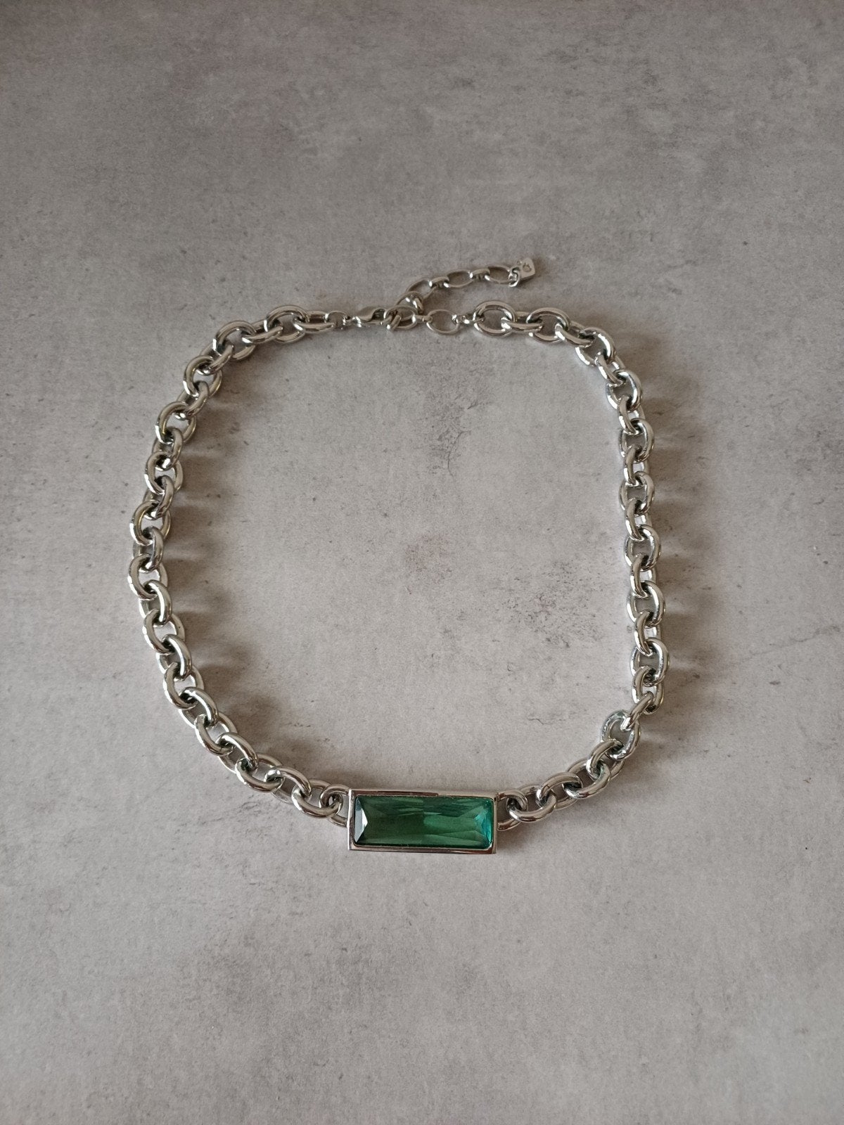 Swarovski ketting met groene steen, Sieraden, Tassen en Uiterlijk, Ophalen, Overige materialen, Met kristal, Zo goed als nieuw