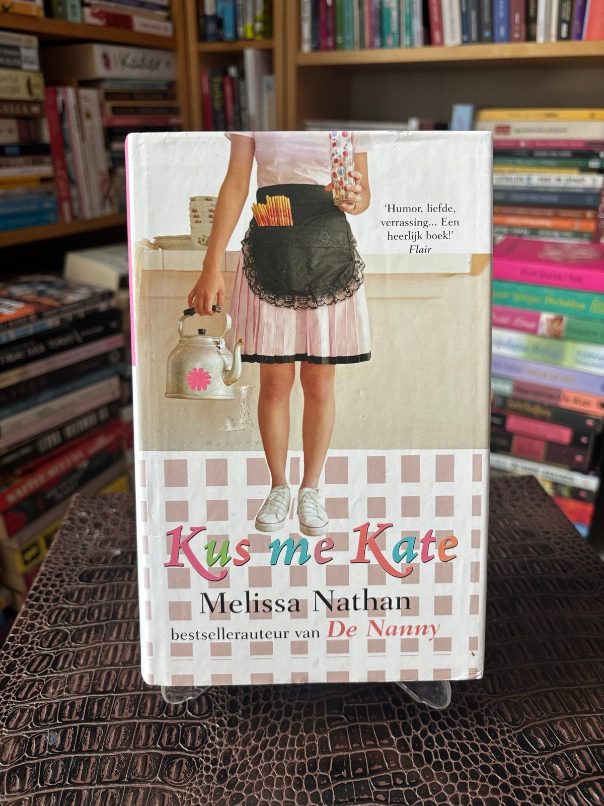 Kus me Kate - Melissa Nathan (Roman), Ophalen of Verzenden, Gelezen, Europa overig