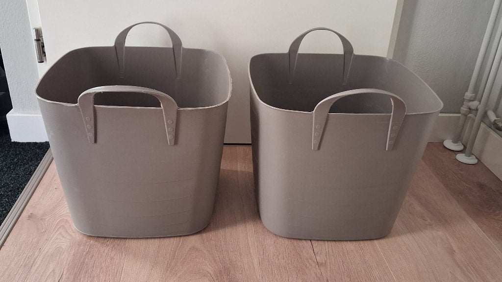2x Taupe opbergbak  | opbergmand | box | wasmand nieuwstaat, Ophalen, Minder dan 50 cm, Zo goed als nieuw, Minder dan 40 cm