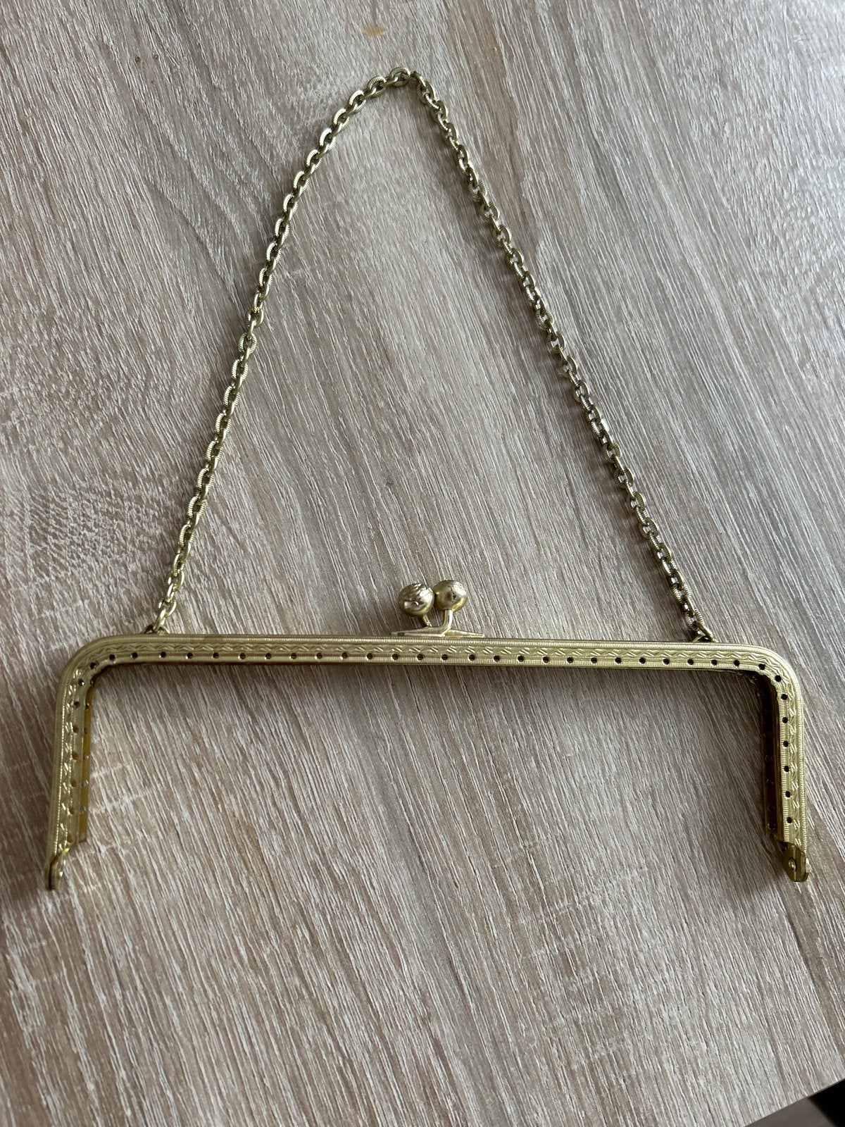 Gouden beugel voor handtas of portemonnee met ketting, Goud, Nieuw, Knutselmateriaal, Metaal