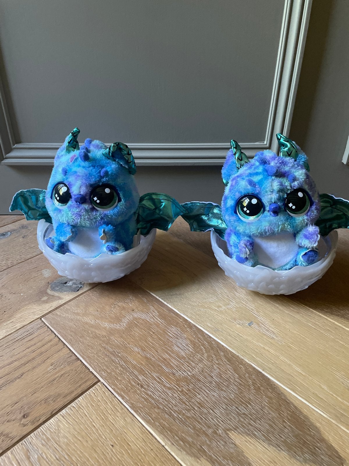 2 Nieuwe Hatchimals Pixies Royal Hatch - Draakjes (2 stuks), Overige merken, Overige karakters, Overige typen, Nieuw