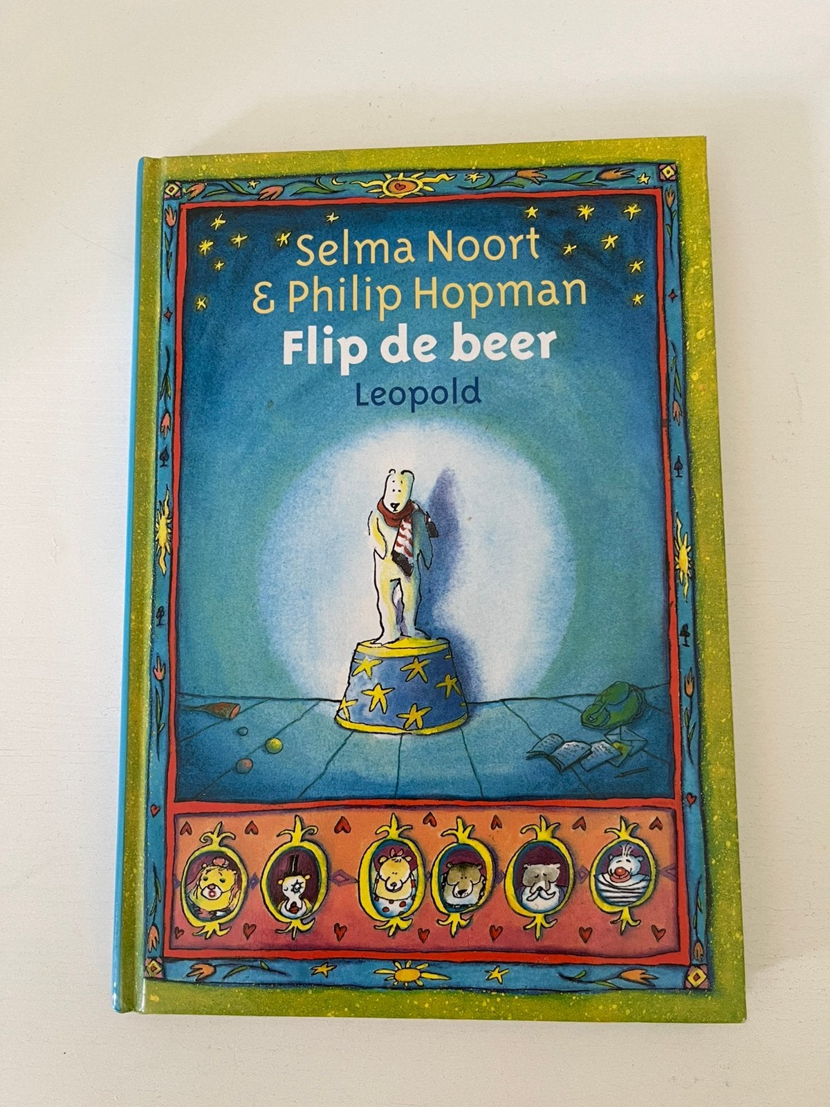 Flip de beer - Selma Noort & Philip Hopman (Kinderboek), Ophalen of Verzenden, Zo goed als nieuw, Fictie algemeen