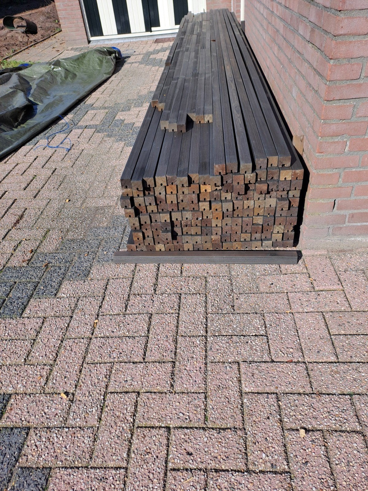 Nieuw Vurenhout 4x4 cm - Geborsteld voor Wand/Plafond, Doe-het-zelf en Verbouw, 25 tot 50 mm, Nieuw, Ophalen of Verzenden, 300 cm of meer