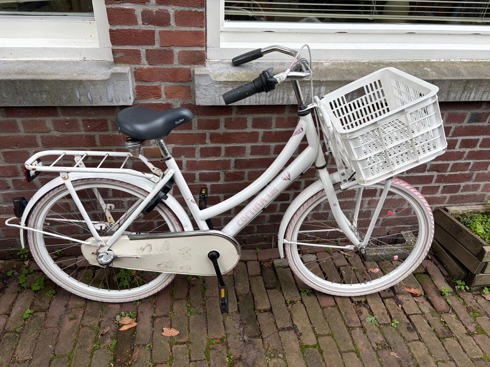 Foto 4 van Cortina meisjesfiets 24 inch