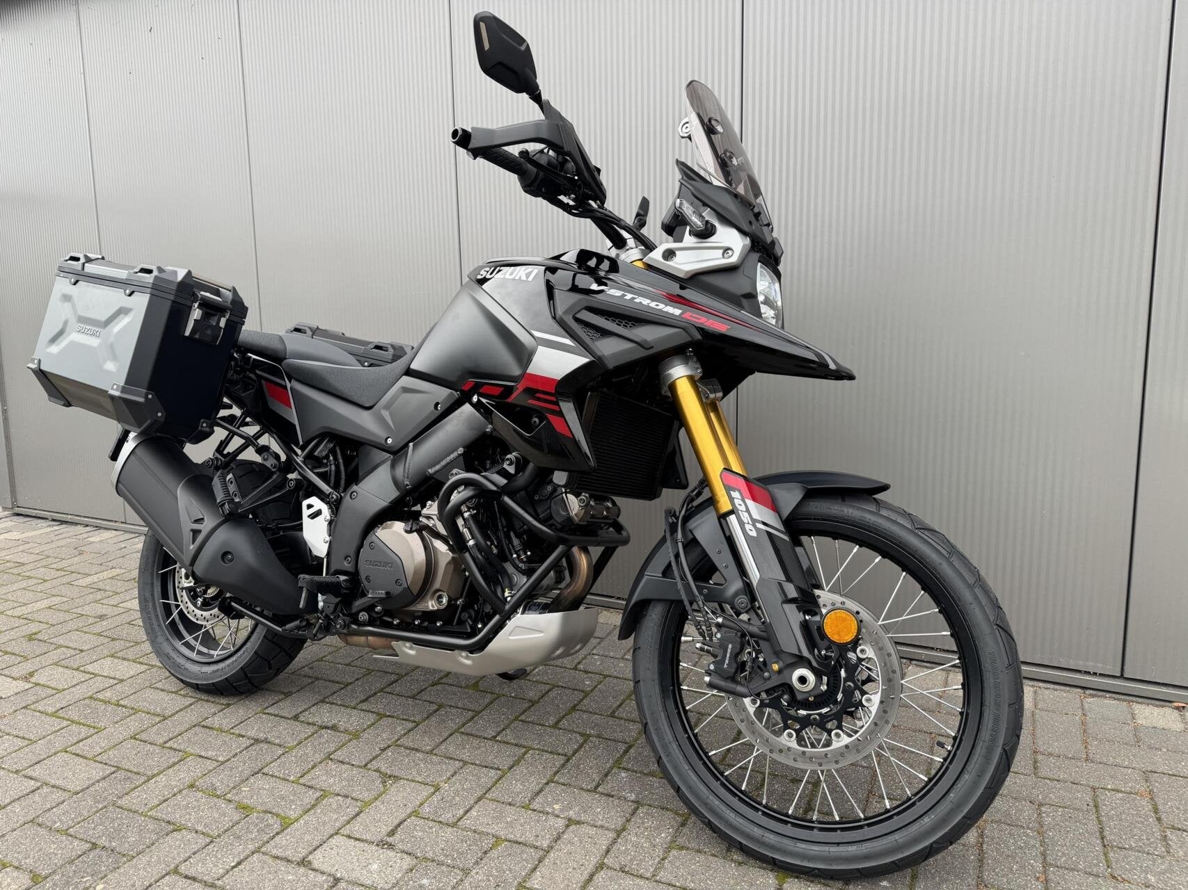 Suzuki DL 1050 V-Strom DE, Meer dan 35 kW, Toermotor, ABS, Gebruikt