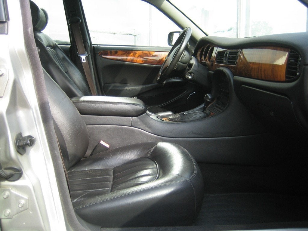 Jaguar XJ XJ 3.2 V8 EXECUTIVE, foto 8