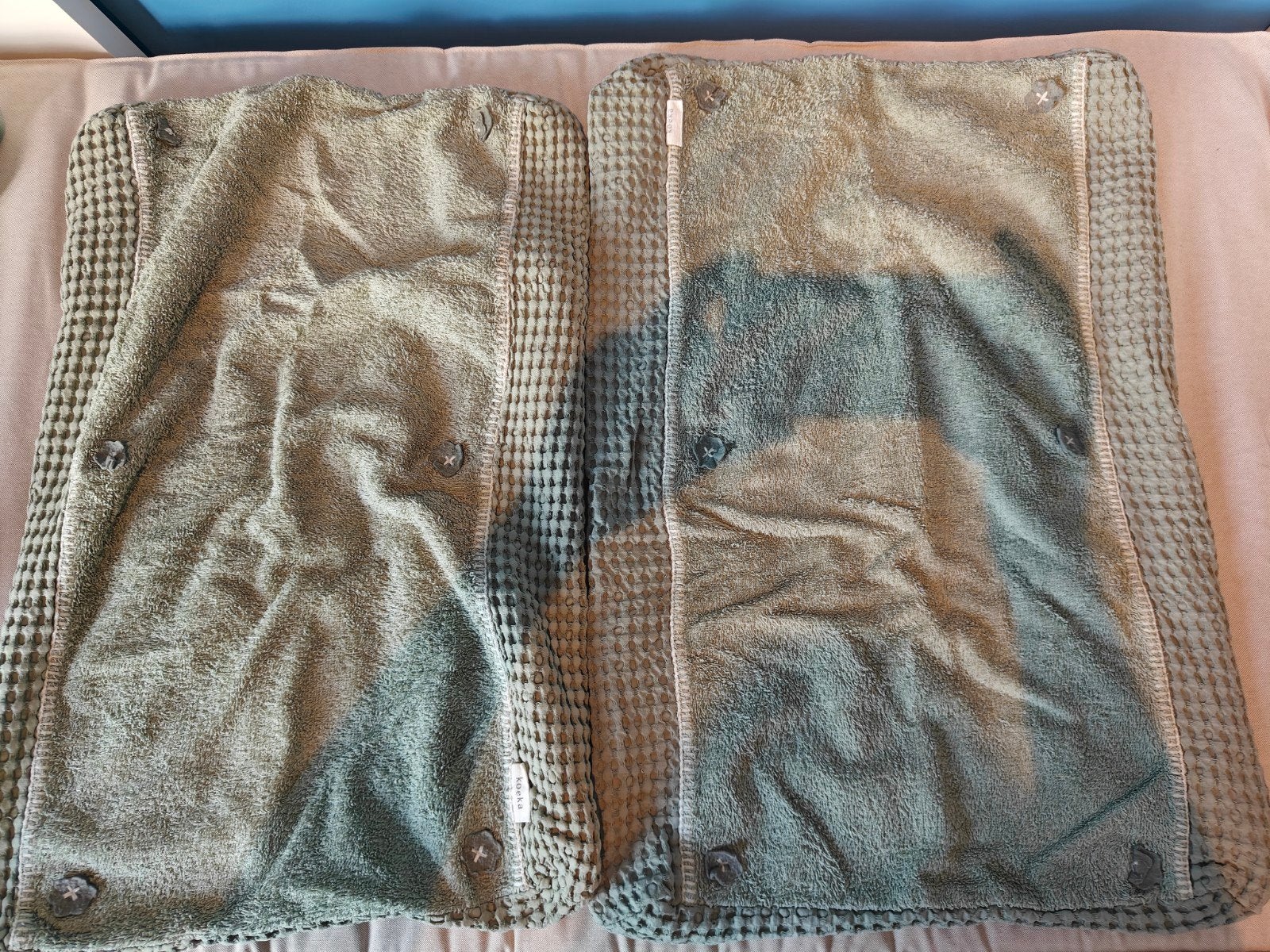 koeka verschoon kussen hoes 2x, Gebruikt, Overige merken, Wit, Ophalen of Verzenden
