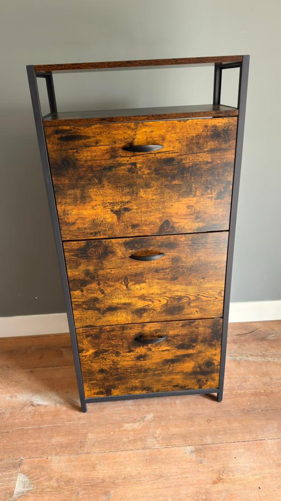 Mooi nieuw schoenenkastje 130x30x60cm, Ophalen, Nieuw